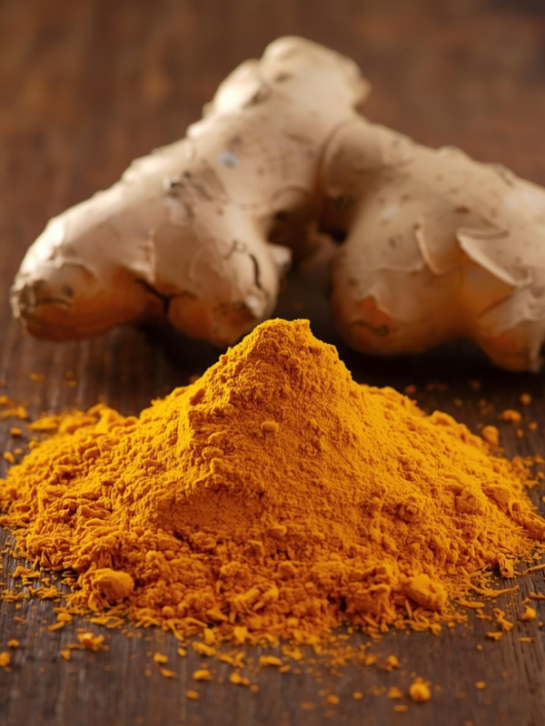 Cúrcuma (Curcuma longa)